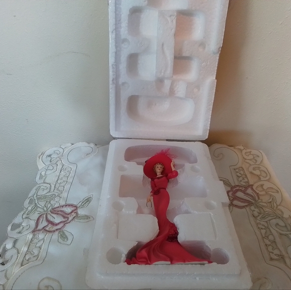 Thomas Kinkade Passion for Red Collection "Red At Heart" #129A - Picture 6 of 6